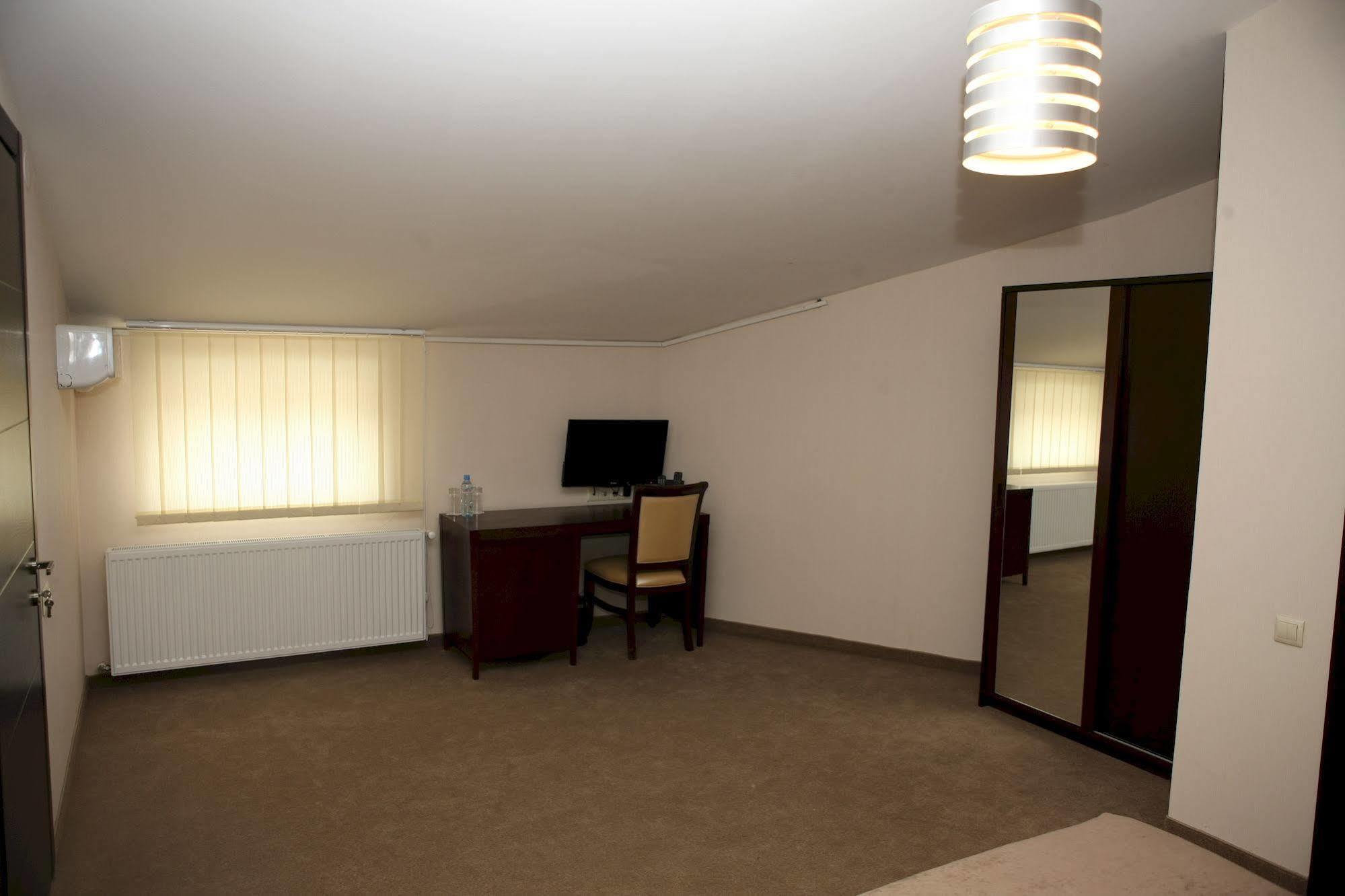 Hotel Orion Old Town Τυφλίδα Εξωτερικό φωτογραφία